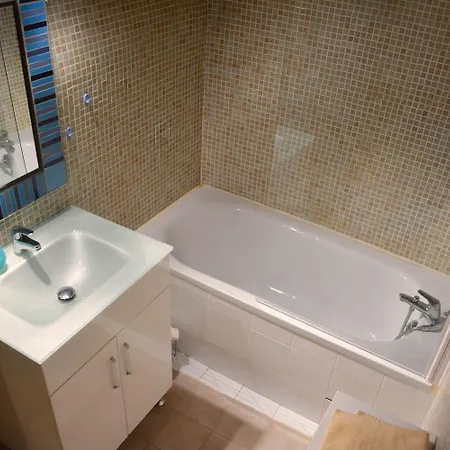 De France 3 Epis 5 Personnes A Mativet Tatil Evi *