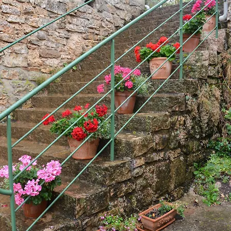 De France 3 Epis 5 Personnes A Mativet Tatil Evi Montbrun (Lozere)